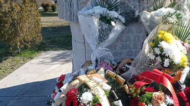 Йовковци се поклониха пред паметта на Васил Левски по повод 150-ата годишнина от гибелта на героя
