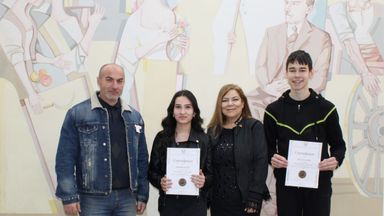 Йовковци със сертификати от Финансова академия за ученици, организирана от ВУЗФ