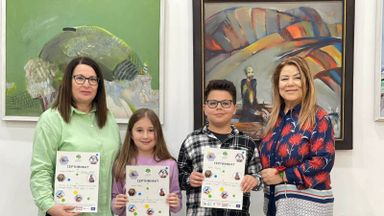 Четвъртокласници от „Йовков“ с грамоти и награди от конкурса „Хищни птици“ 2023